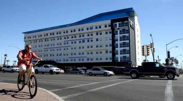 Aloft Tucson University hotel